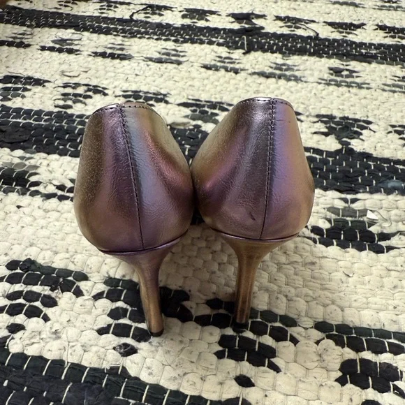 GUC Nine West Trendz Metallic Tapered Heel Pumps - Picture 10 of 12